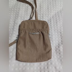 Baggallini Tan Crossbody Bag